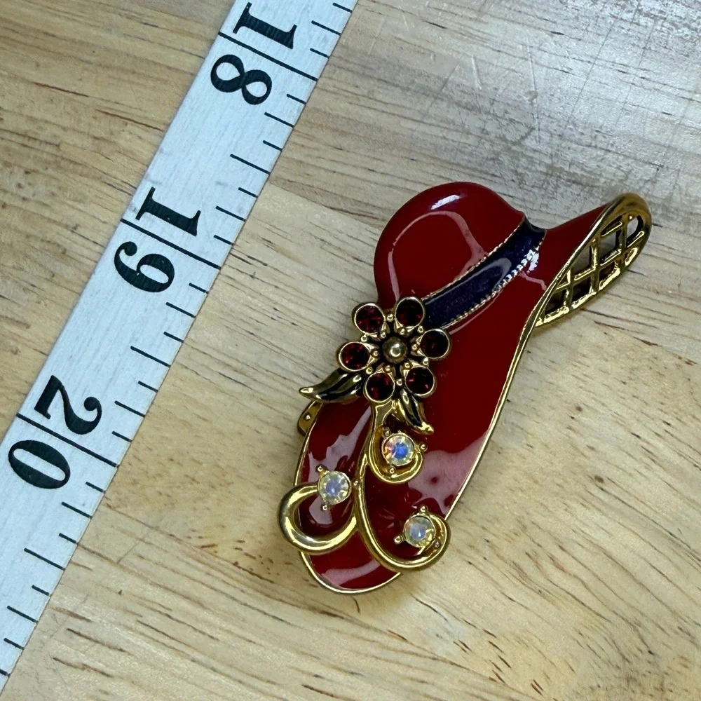 Vintage Red Hat Society Floral Enamel Rhinestone Brooch Pin Gold Tone Retro